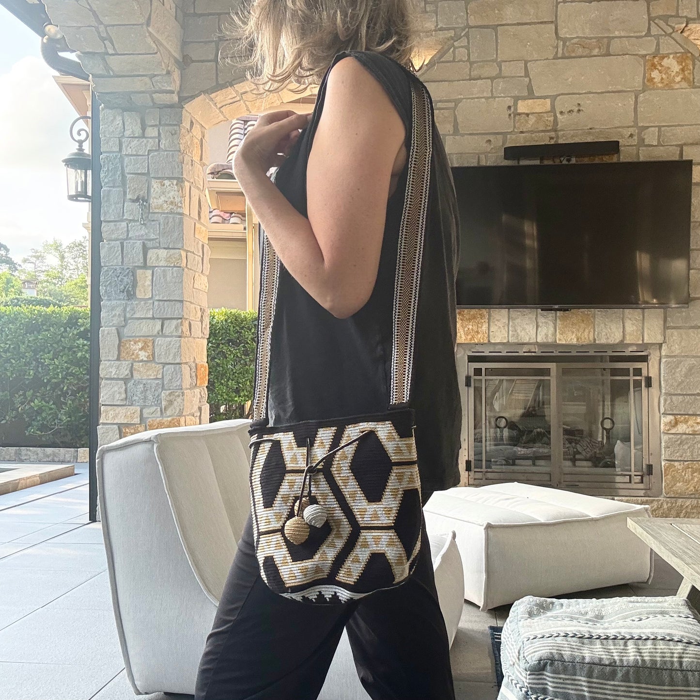 Costa Wayuu -Single Thread Crochet,- Elegant Metallic Medium Wayuu Bag - CostaWayuuShop