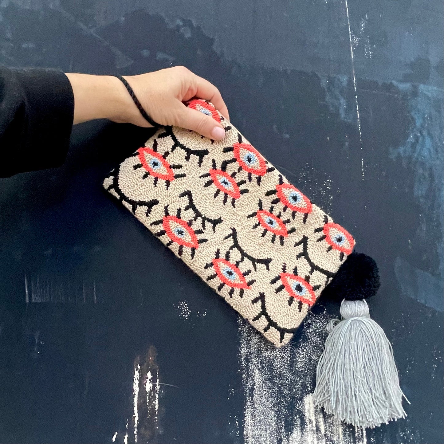 Costa Wayuu-Handmade Eyes Clutch. - CostaWayuuShop