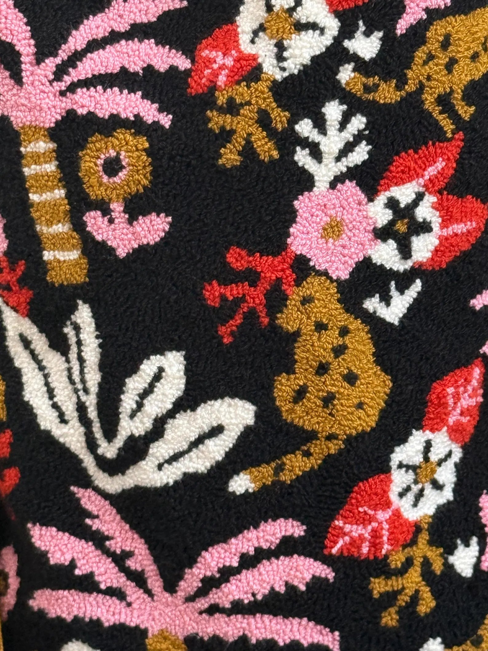 Costa Wayuu Large Wayuu Bag – Jungle Vibes with Tigers & Pink Palms - CostaWayuuShop