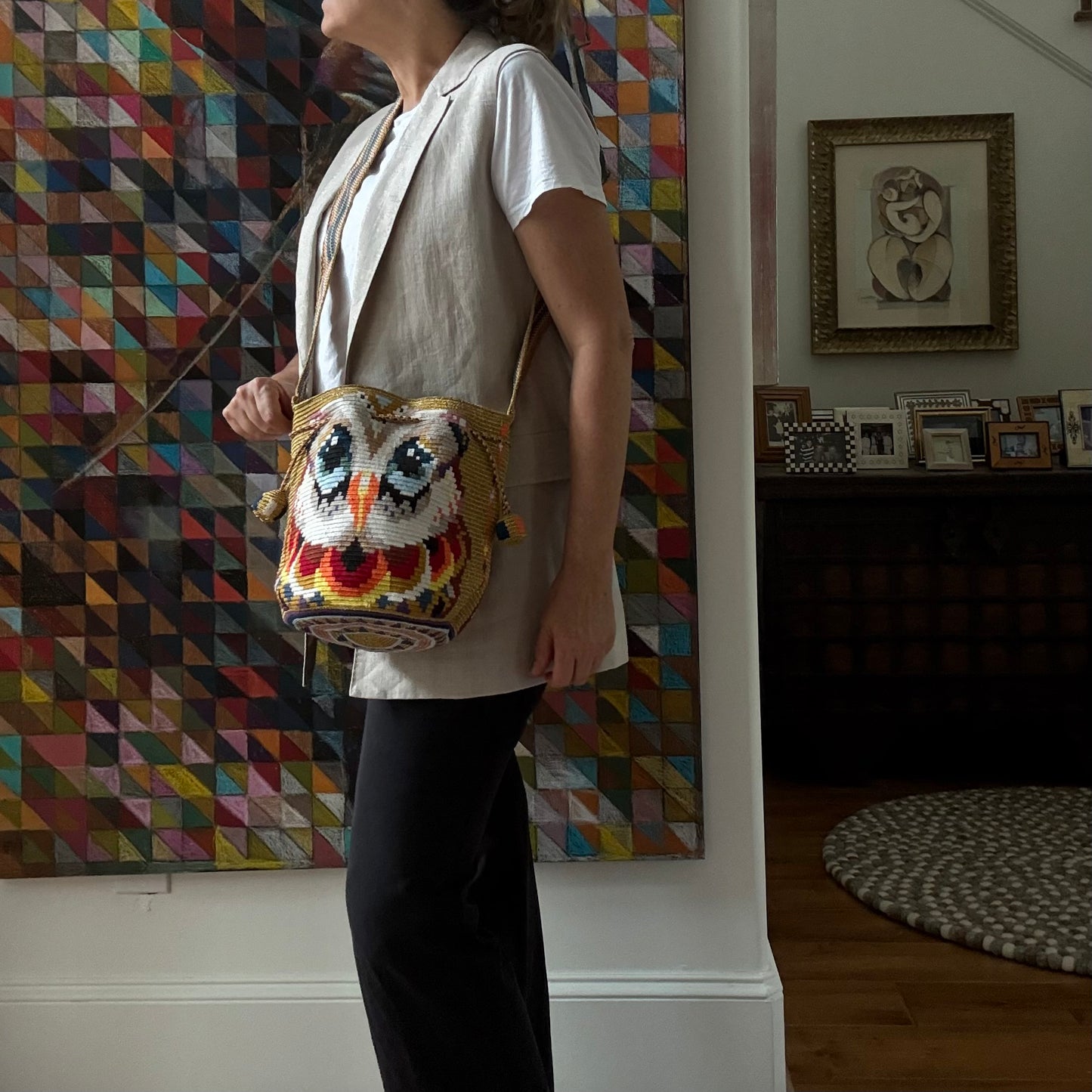 Authentic Single Thread Owl Design, Fine Metallic One-Thread Weave, Gold accents