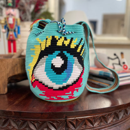 Costa Wayuu Bold Evil Eye Clutch – Crochet-Handmade in Colombia. - CostaWayuuShop