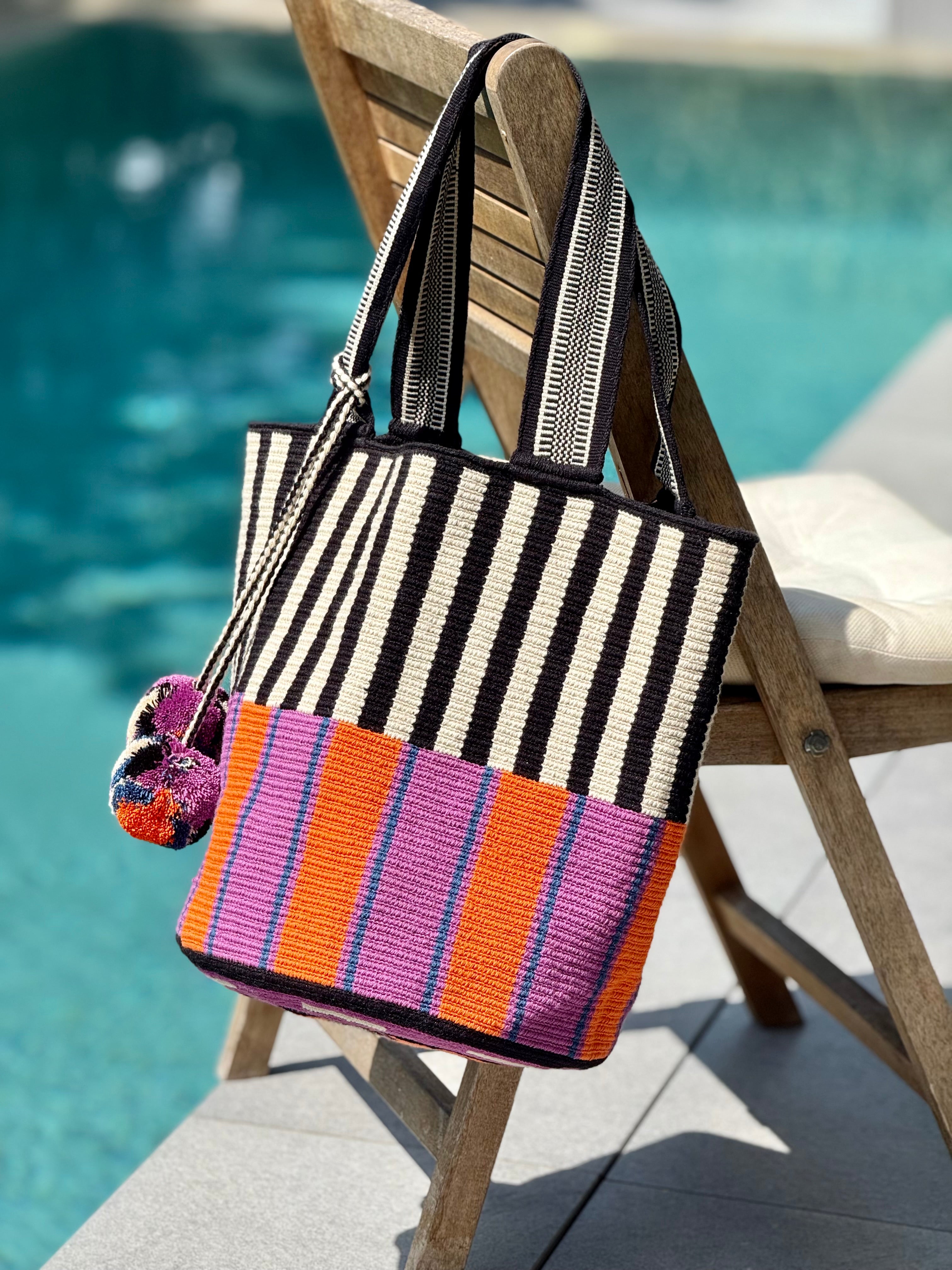 Costa Wayuu Oversized Wayuu Bag – Extra Large Handmade Summer Bag.