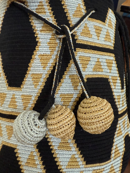 Costa Wayuu -Single Thread Crochet,- Elegant Metallic  Medium Wayuu Bag - CostaWayuuShop