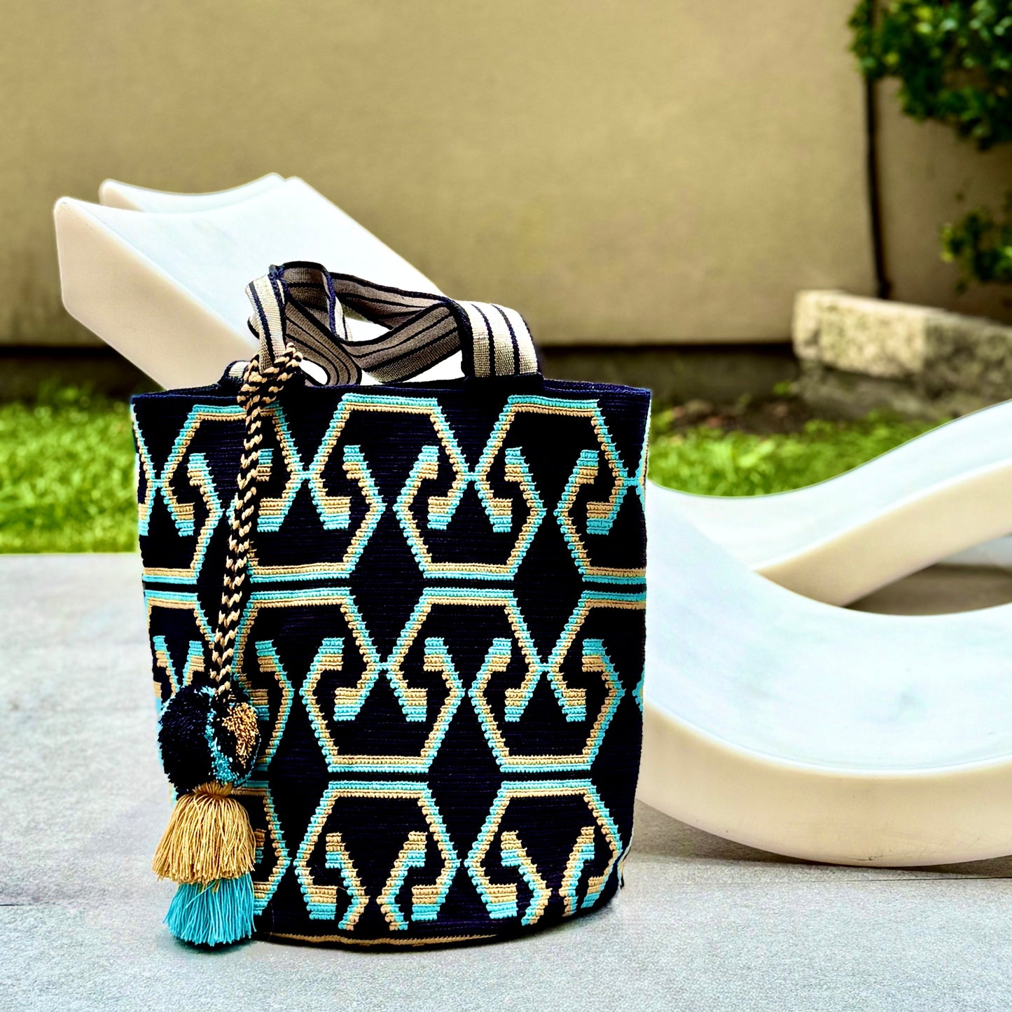 Costa Wayuu Oversized Tote, Extra Large Shopper Bag. - CostaWayuuShop