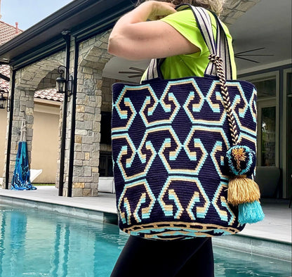 Costa Wayuu Oversized Tote, Extra Large Shopper Bag. - CostaWayuuShop