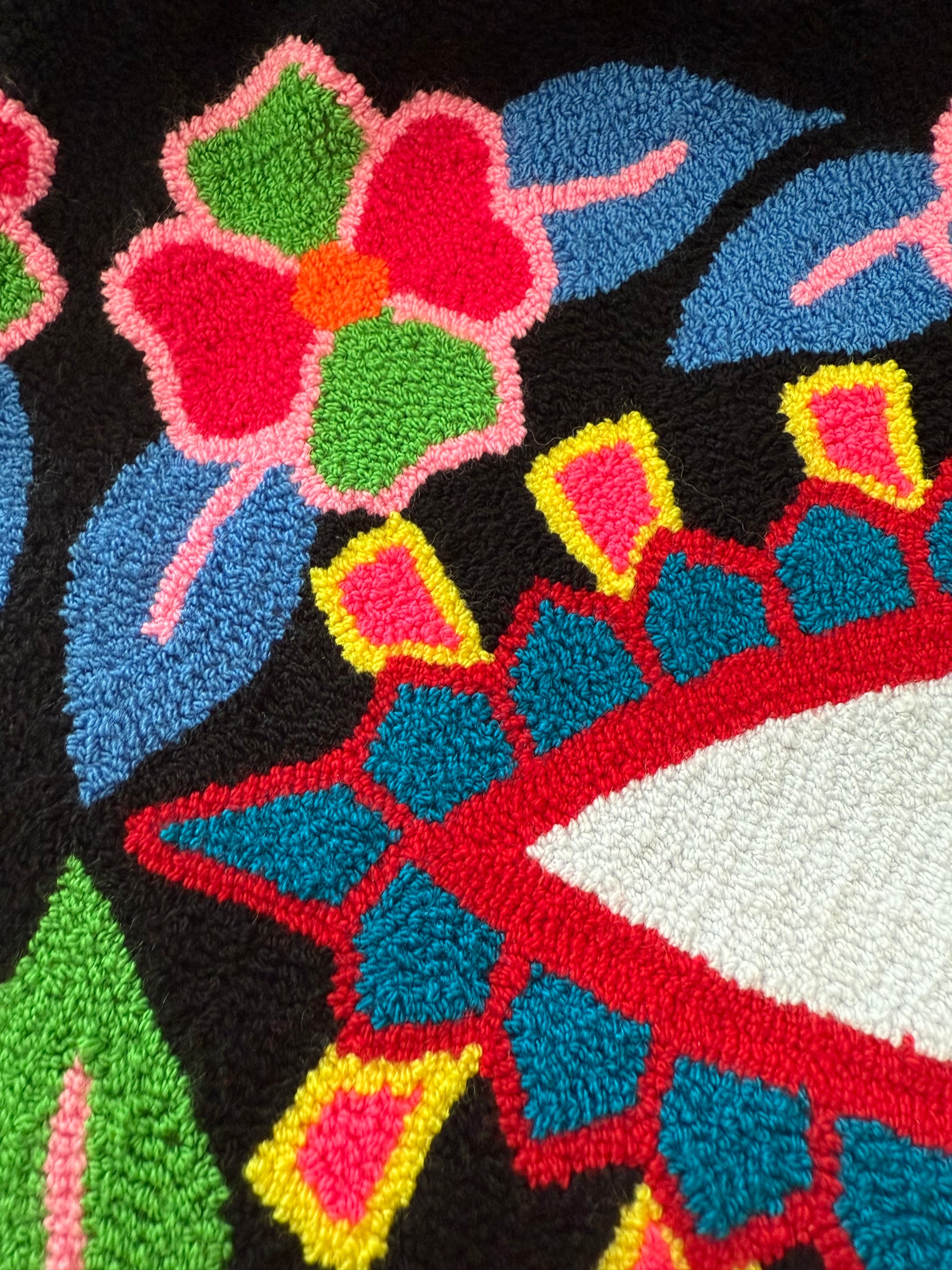 Costa Wayuu Bold Evil Eye Clutch – Handcrafted Colombian Art - CostaWayuuShop