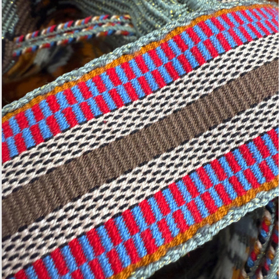 Costa Wayuu Single Thread-Luxury Handwoven Bag-Silver Metallic Tiger design - CostaWayuuShop