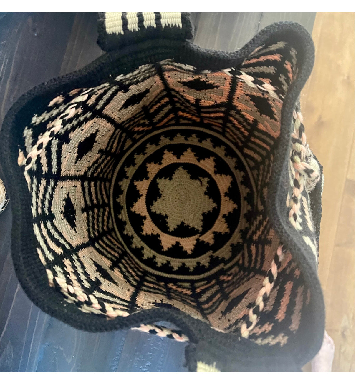 Costa Wayuu Large Handmade Wayuu Crossbody Bag – Boho Tribal Design - CostaWayuuShop