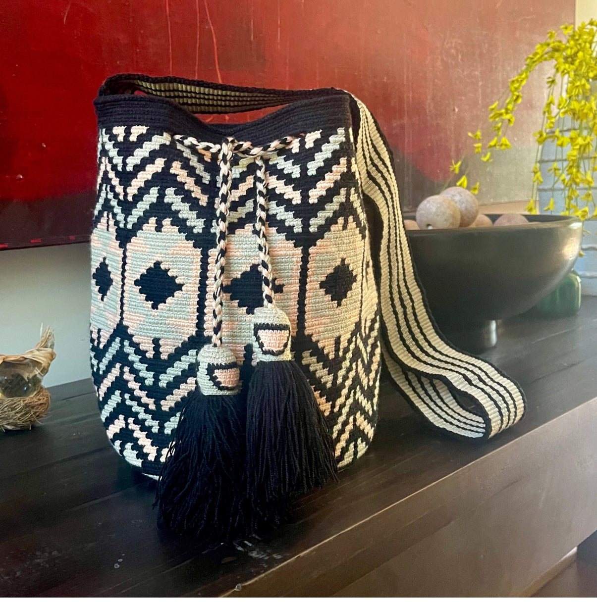 Costa Wayuu Large Handmade Wayuu Crossbody Bag – Boho Tribal Design - CostaWayuuShop