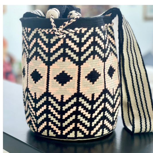 Costa Wayuu Large Handmade Wayuu Crossbody Bag – Boho Tribal Design - CostaWayuuShop