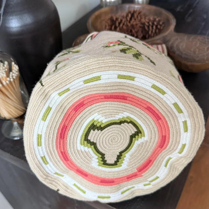 Costa Wayuu Single-Thread Crochet Crossbody- Roses Motif - CostaWayuuShop