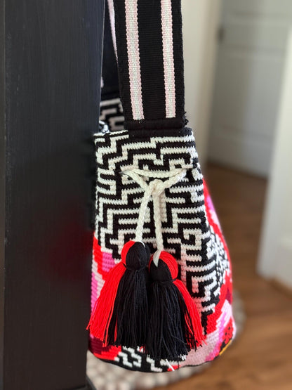 Costa Wayuu Mochila Bag – Bold Geometric & Floral Pattern