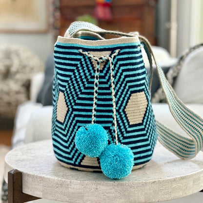 Costa Wayuu Turquoise & Off-White Wayuu Crossbody – Handmade in Colombia - CostaWayuuShop