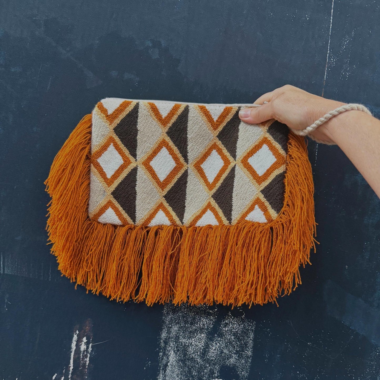 Costa Wayuu-Handmade Wayuu Clutch- Fringe Details - CostaWayuuShop