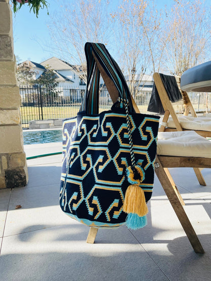 Costa Wayuu Oversized Tote, Extra Large Shopper Bag. - CostaWayuuShop