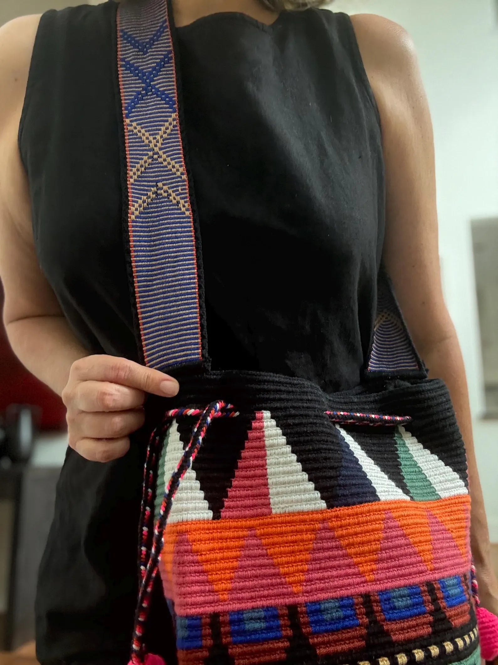 Costa Wayuu- Large Handwoven Mochila-Bag with Double Strap - CostaWayuuShop
